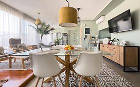 Homevision Okto Penthouse View - Super Central